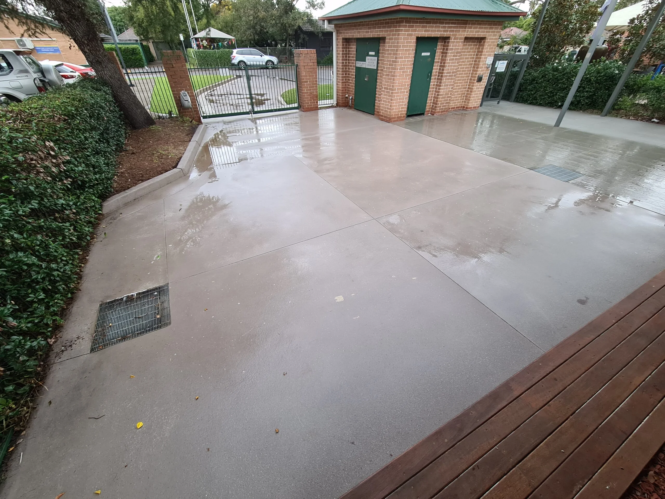 pressure cleaning and washing services in Sydney and surrounding areas.