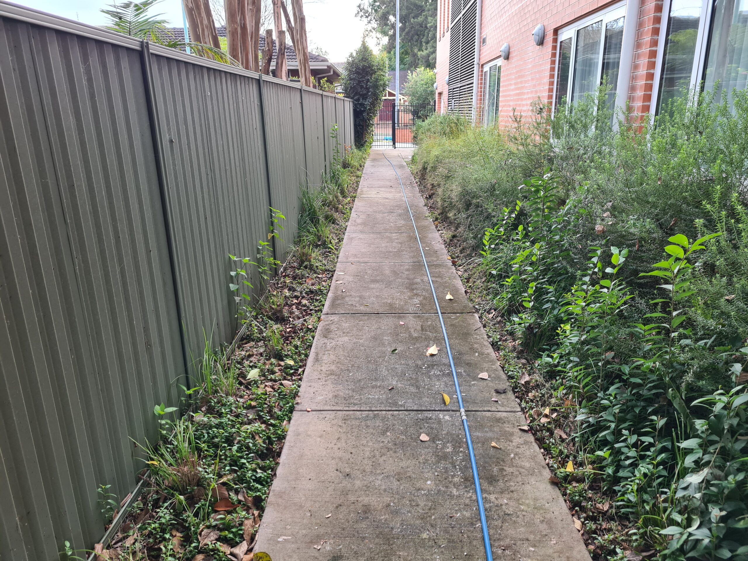 RESIDENTIAL pressure cleaning and washing services in Sydney and surrounding areas.