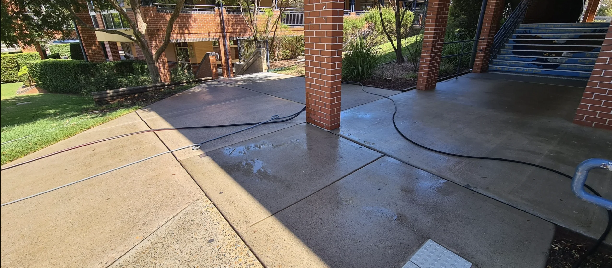 SCHOOLS AND AGED CARE pressure cleaning and washing services in Sydney and surrounding areas.